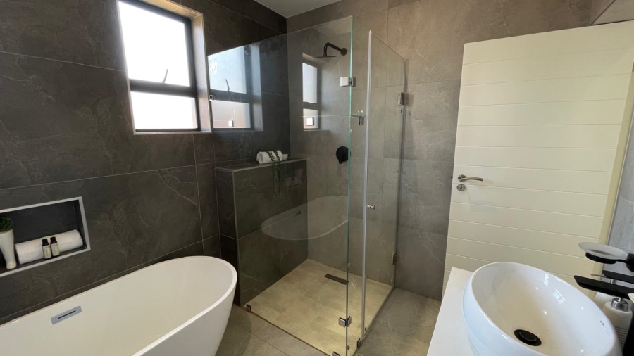 4 Bedroom Property for Sale in Fountainbrook Estate Gauteng