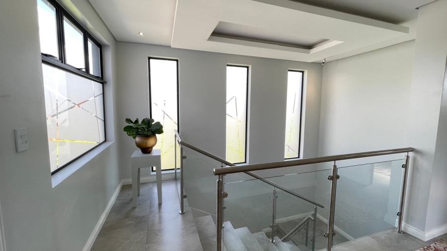 4 Bedroom Property for Sale in Fountainbrook Estate Gauteng