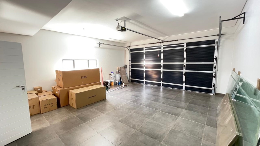 4 Bedroom Property for Sale in Fountainbrook Estate Gauteng