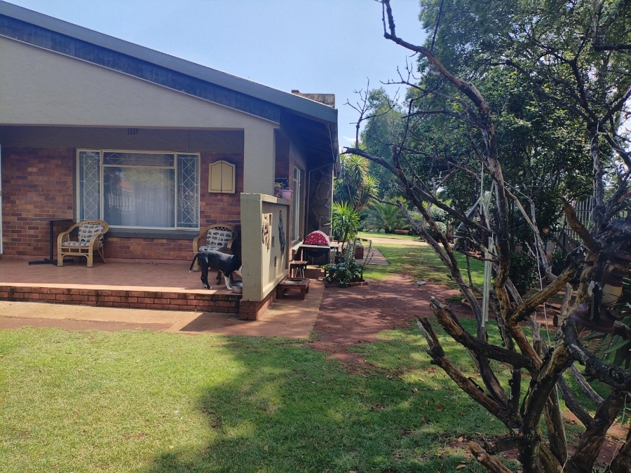 3 Bedroom Property for Sale in Casseldale Gauteng