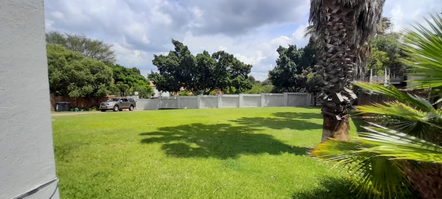 To Let 4 Bedroom Property for Rent in Waterkloof Ridge Gauteng