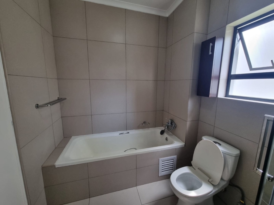 To Let 2 Bedroom Property for Rent in Carlswald Gauteng
