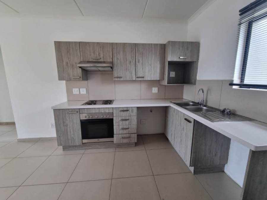 To Let 2 Bedroom Property for Rent in Carlswald Gauteng