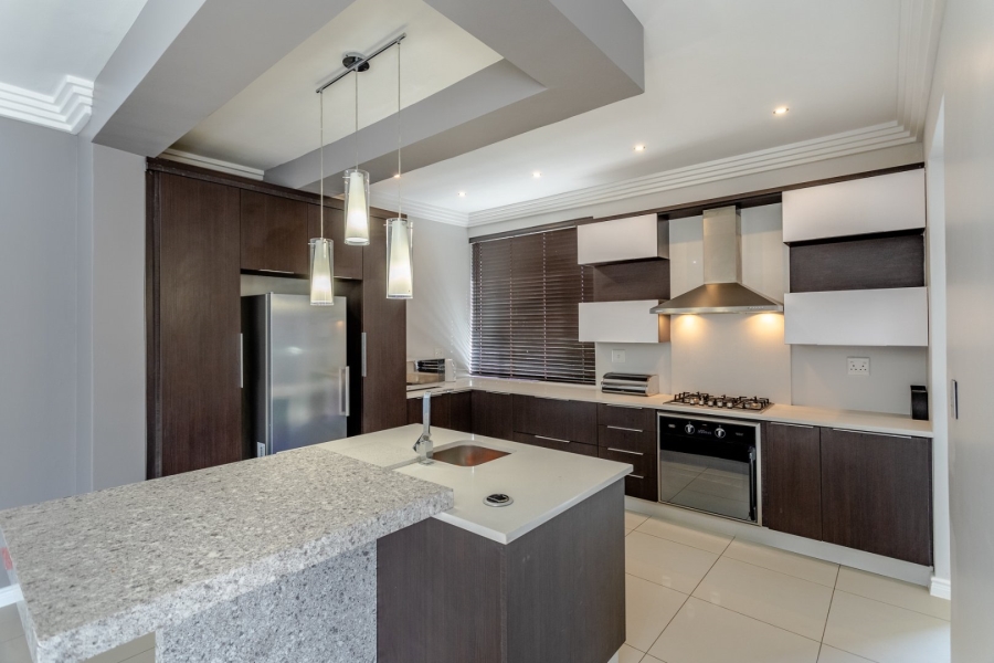 To Let 5 Bedroom Property for Rent in Waterfall Country Estate Gauteng