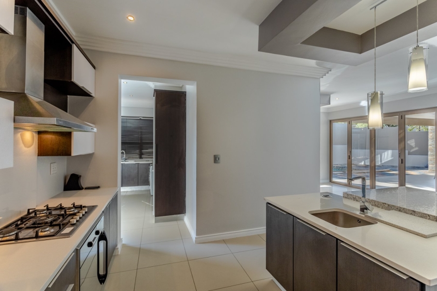 To Let 5 Bedroom Property for Rent in Waterfall Country Estate Gauteng