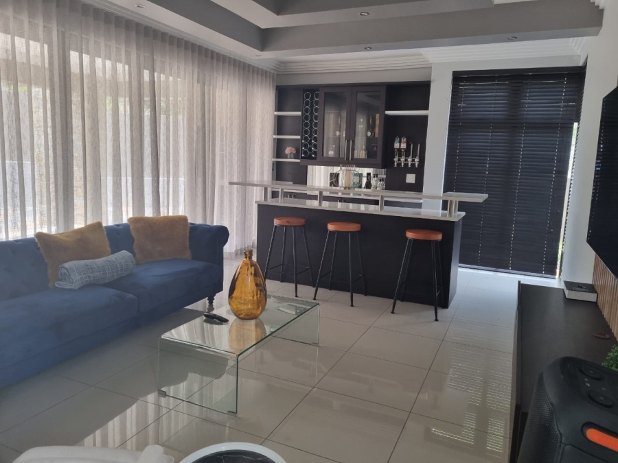 To Let 5 Bedroom Property for Rent in Waterfall Country Estate Gauteng