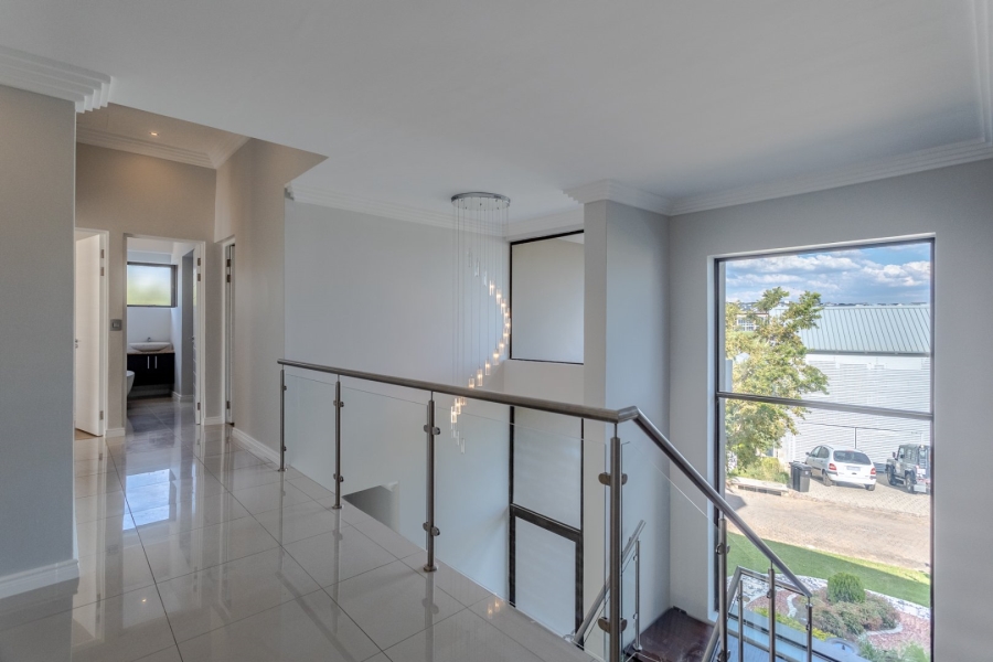 To Let 5 Bedroom Property for Rent in Waterfall Country Estate Gauteng