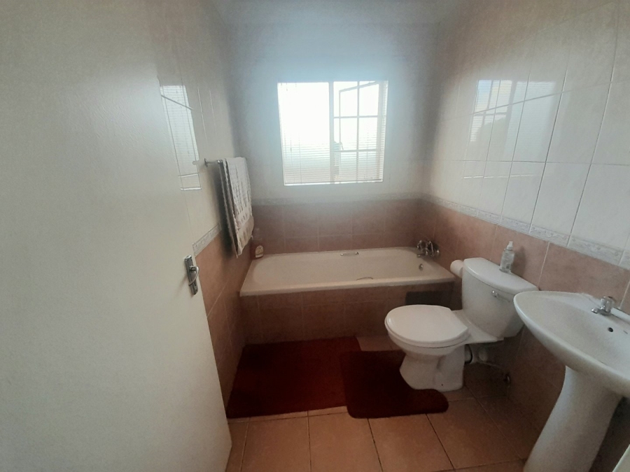 3 Bedroom Property for Sale in Lyttelton Manor Gauteng