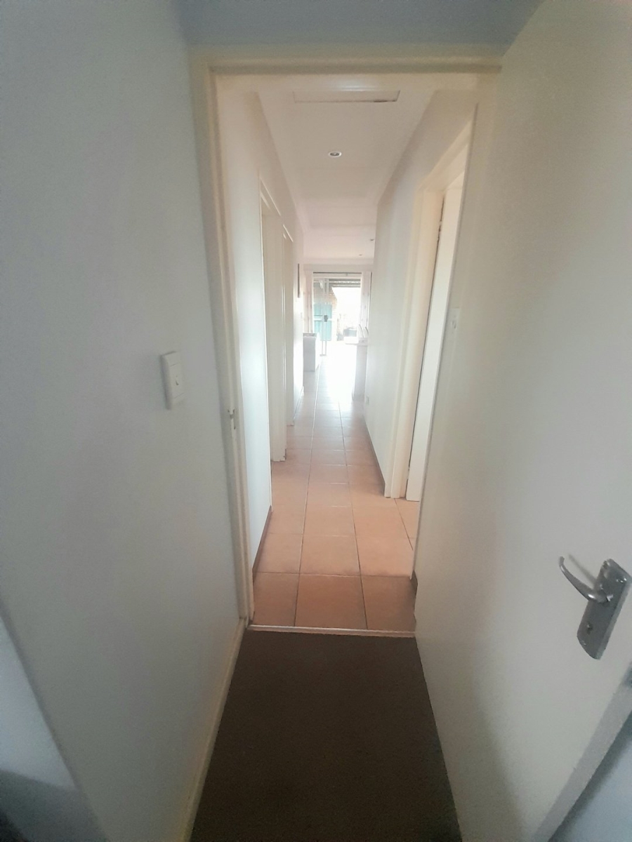 3 Bedroom Property for Sale in Lyttelton Manor Gauteng