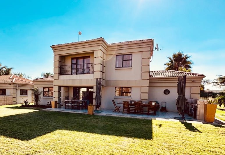 4 Bedroom Property for Sale in Vaal Marina Gauteng