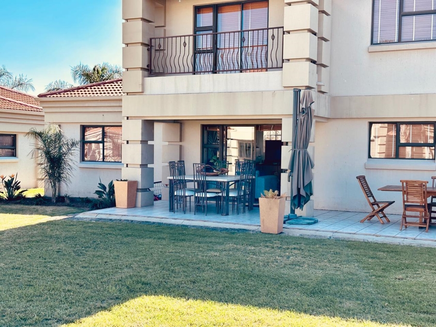 4 Bedroom Property for Sale in Vaal Marina Gauteng