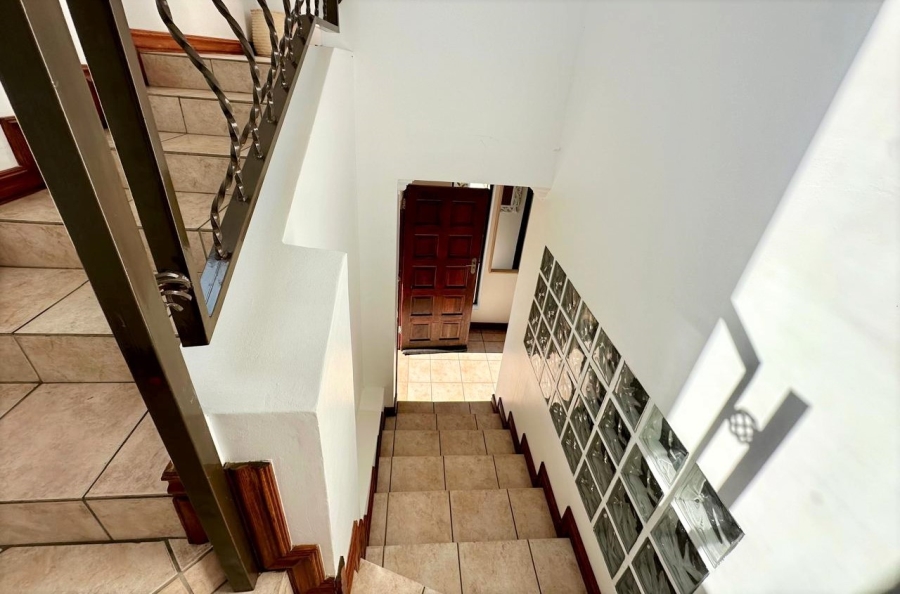 4 Bedroom Property for Sale in Vaal Marina Gauteng