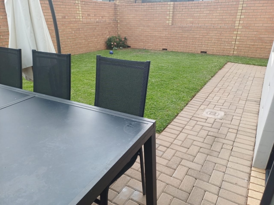 4 Bedroom Property for Sale in Thatchfield Ridge Gauteng