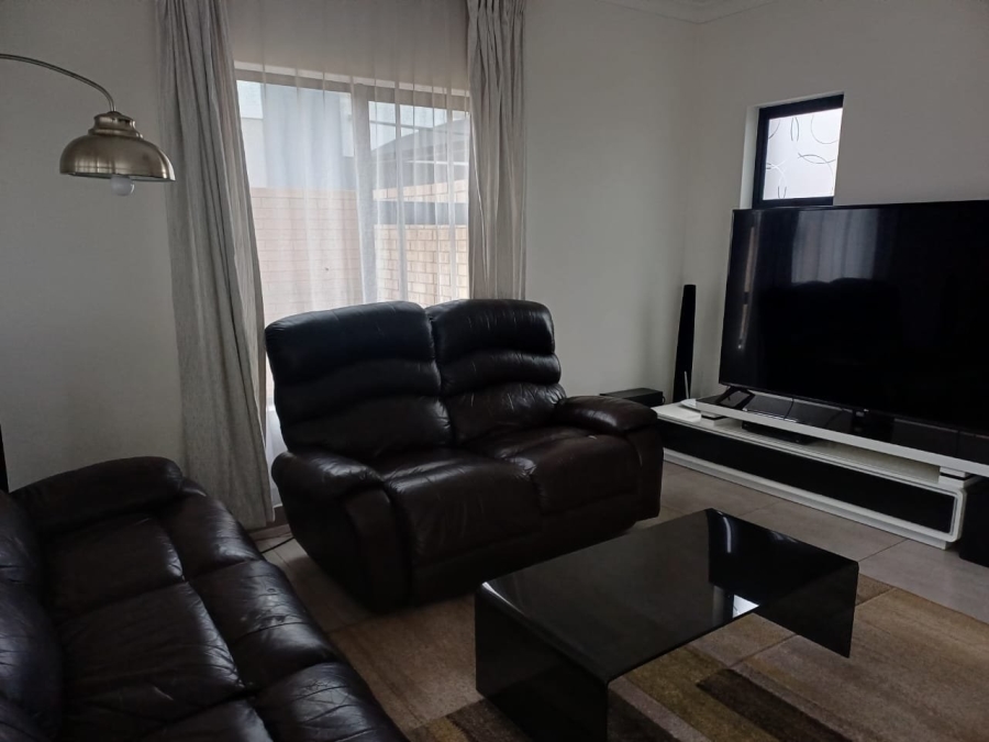 4 Bedroom Property for Sale in Thatchfield Ridge Gauteng