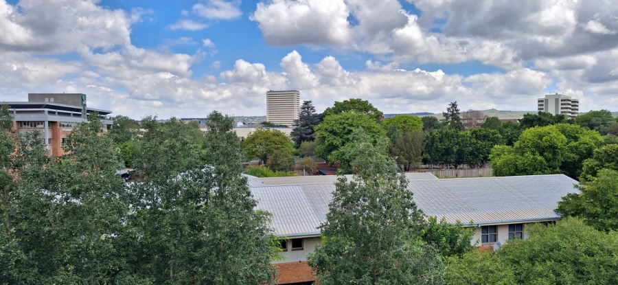 1 Bedroom Property for Sale in Hatfield Gauteng