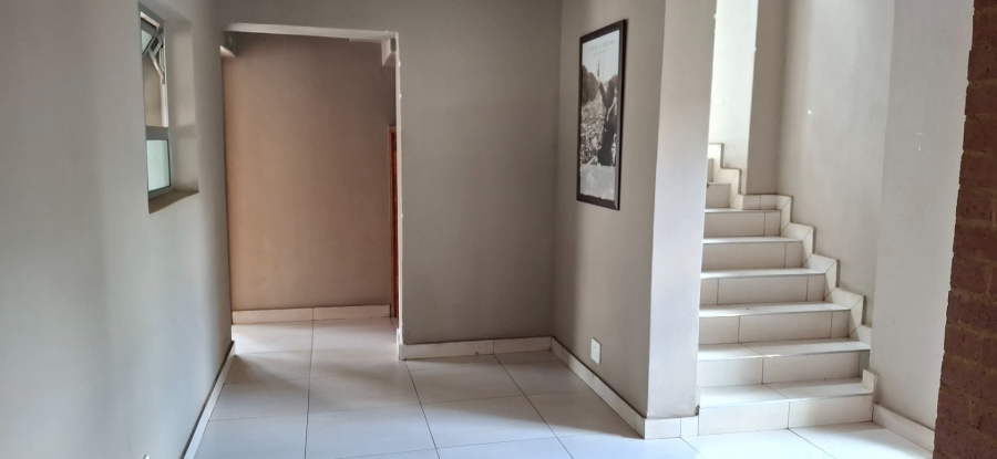 1 Bedroom Property for Sale in Hatfield Gauteng