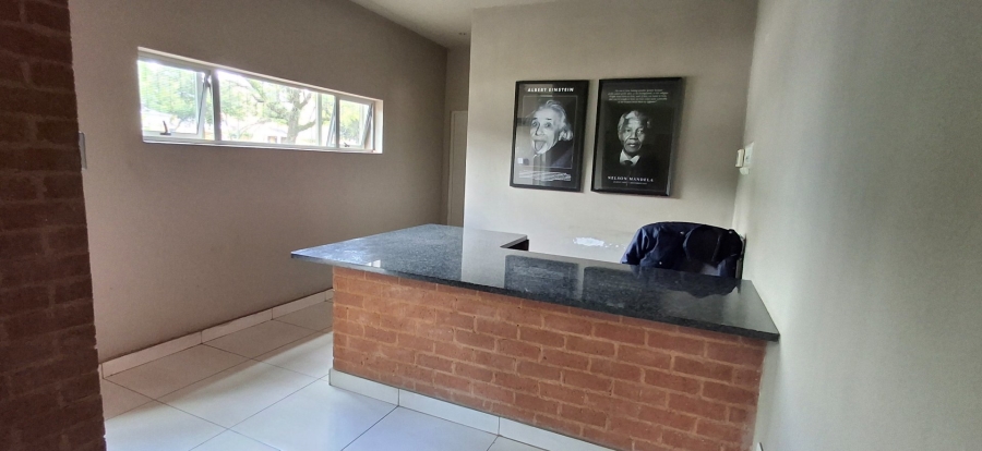 1 Bedroom Property for Sale in Hatfield Gauteng