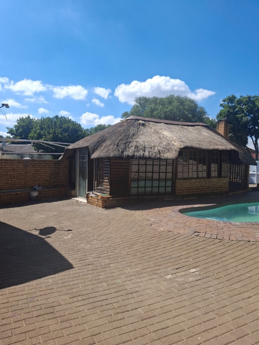 3 Bedroom Property for Sale in Van Dyk Park Gauteng