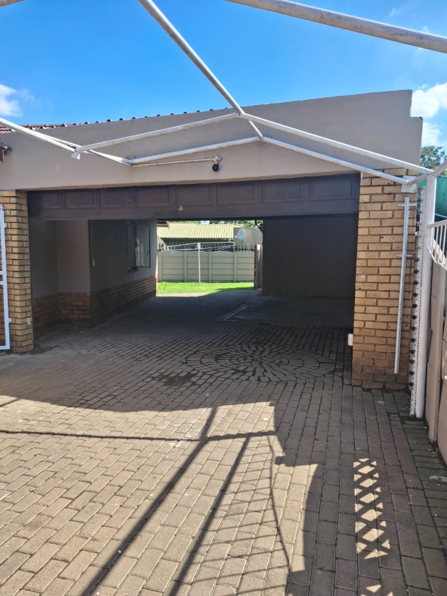 3 Bedroom Property for Sale in Van Dyk Park Gauteng