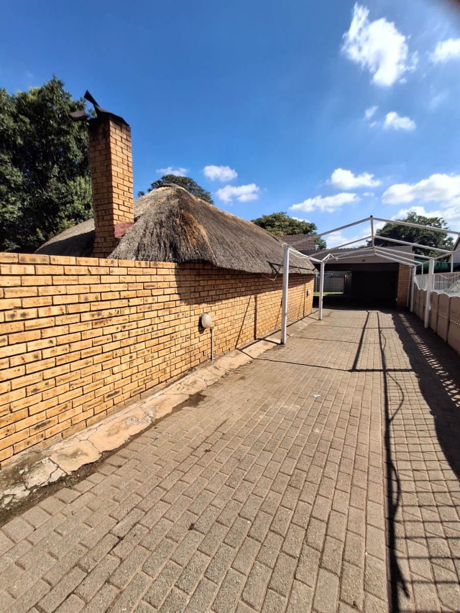 3 Bedroom Property for Sale in Van Dyk Park Gauteng