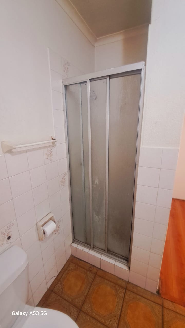 3 Bedroom Property for Sale in Birchleigh North Gauteng