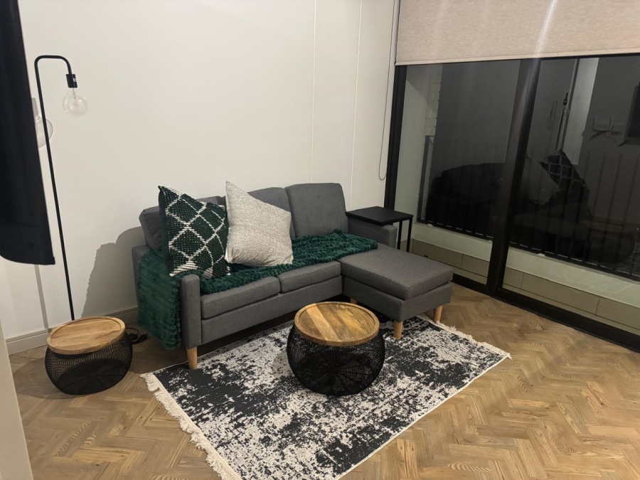 To Let 1 Bedroom Property for Rent in Rosebank Gauteng