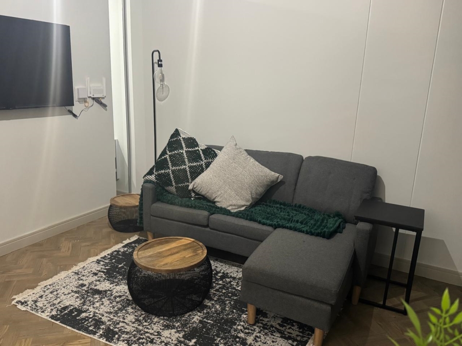 To Let 1 Bedroom Property for Rent in Rosebank Gauteng