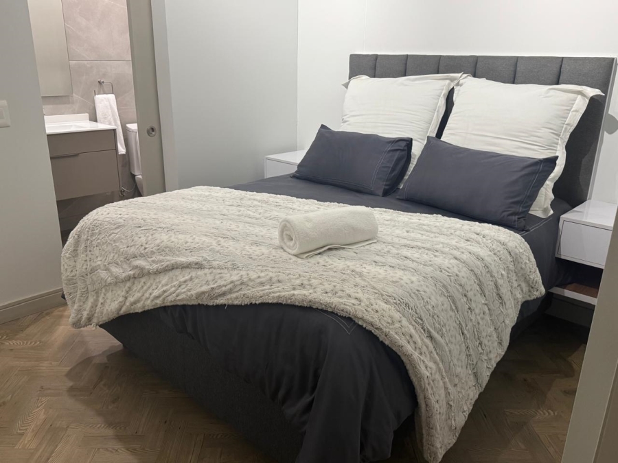 To Let 1 Bedroom Property for Rent in Rosebank Gauteng