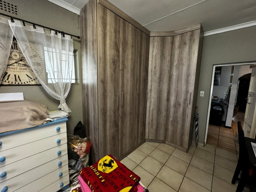3 Bedroom Property for Sale in Birch Acres Gauteng