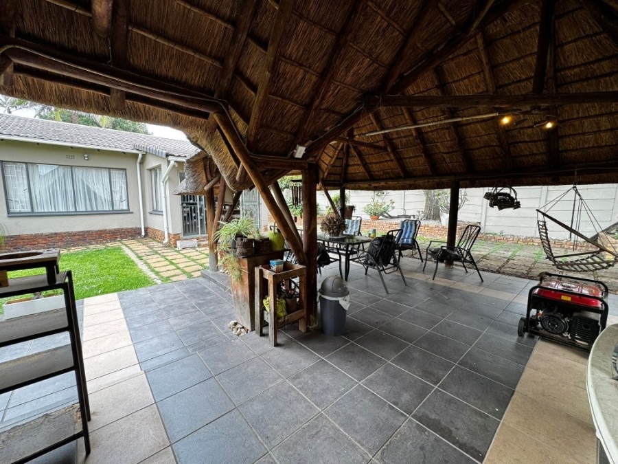 3 Bedroom Property for Sale in Birch Acres Gauteng