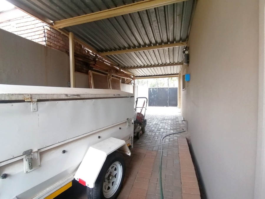 4 Bedroom Property for Sale in Montana Park Gauteng