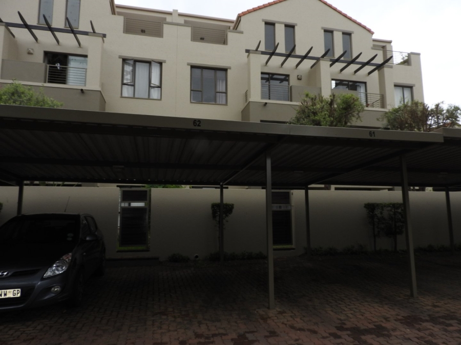 To Let  Bedroom Property for Rent in Paulshof Gauteng