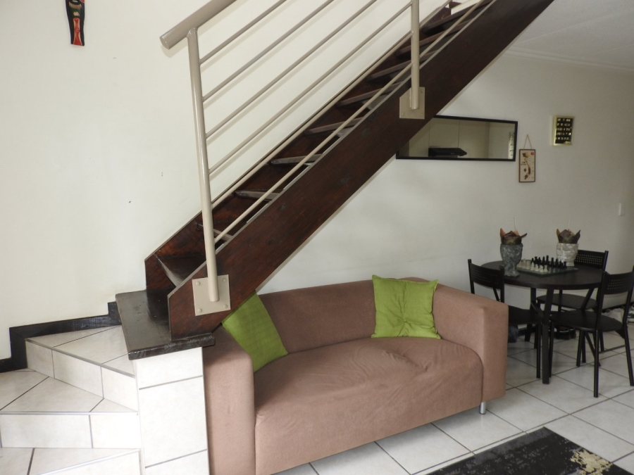 To Let  Bedroom Property for Rent in Paulshof Gauteng