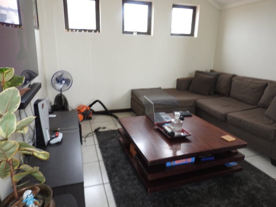 To Let  Bedroom Property for Rent in Paulshof Gauteng