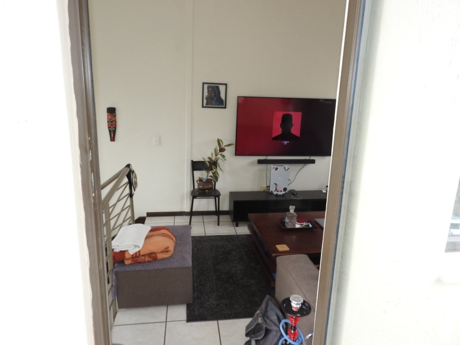 To Let  Bedroom Property for Rent in Paulshof Gauteng