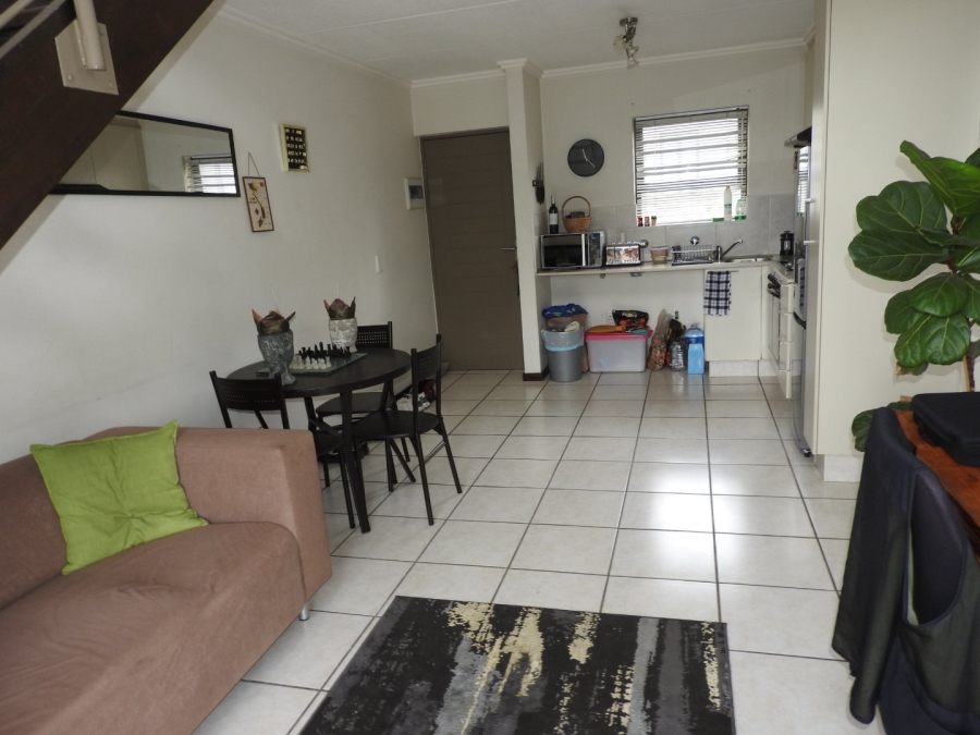 To Let  Bedroom Property for Rent in Paulshof Gauteng