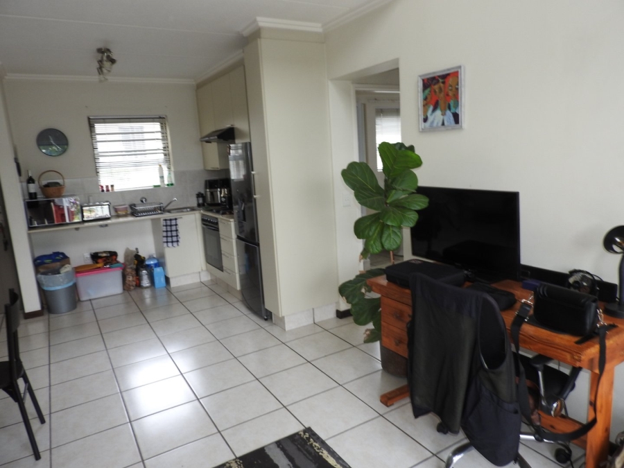 To Let  Bedroom Property for Rent in Paulshof Gauteng
