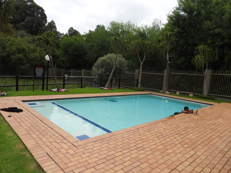 To Let  Bedroom Property for Rent in Paulshof Gauteng