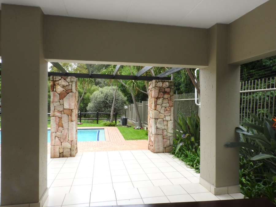 To Let  Bedroom Property for Rent in Paulshof Gauteng