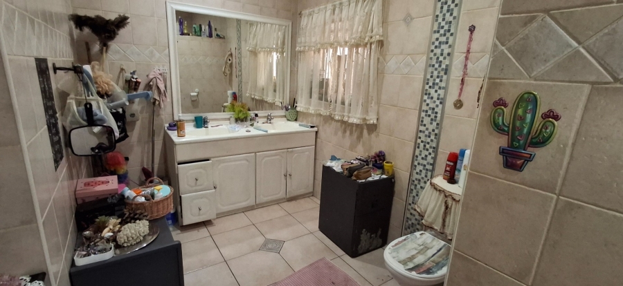 3 Bedroom Property for Sale in Pretoria Gardens Gauteng