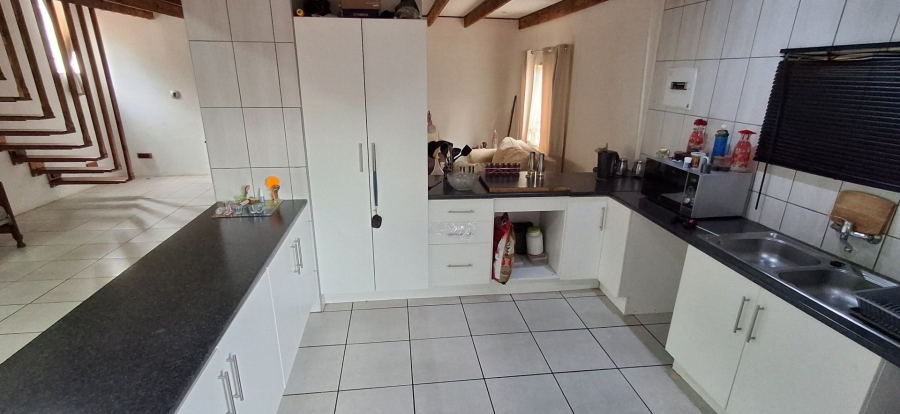 3 Bedroom Property for Sale in Pretoria Gardens Gauteng