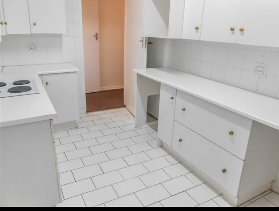 To Let 3 Bedroom Property for Rent in Birdhaven Gauteng