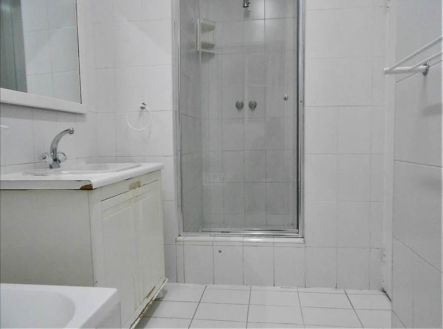 To Let 3 Bedroom Property for Rent in Birdhaven Gauteng