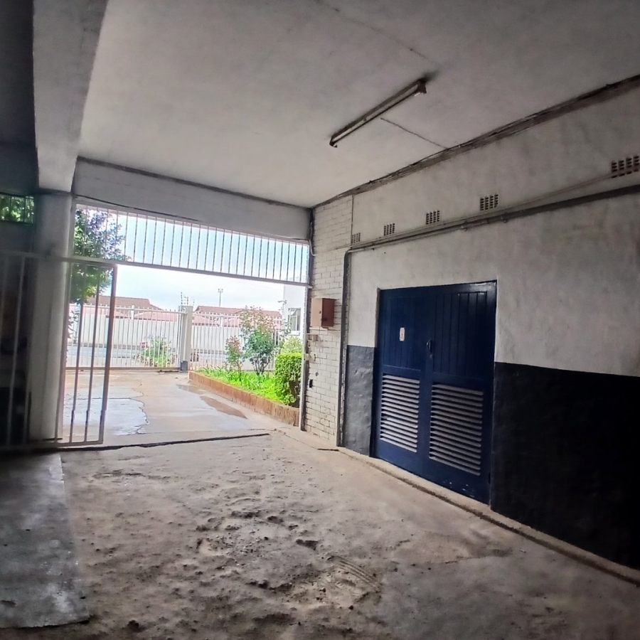 To Let 3 Bedroom Property for Rent in Birdhaven Gauteng