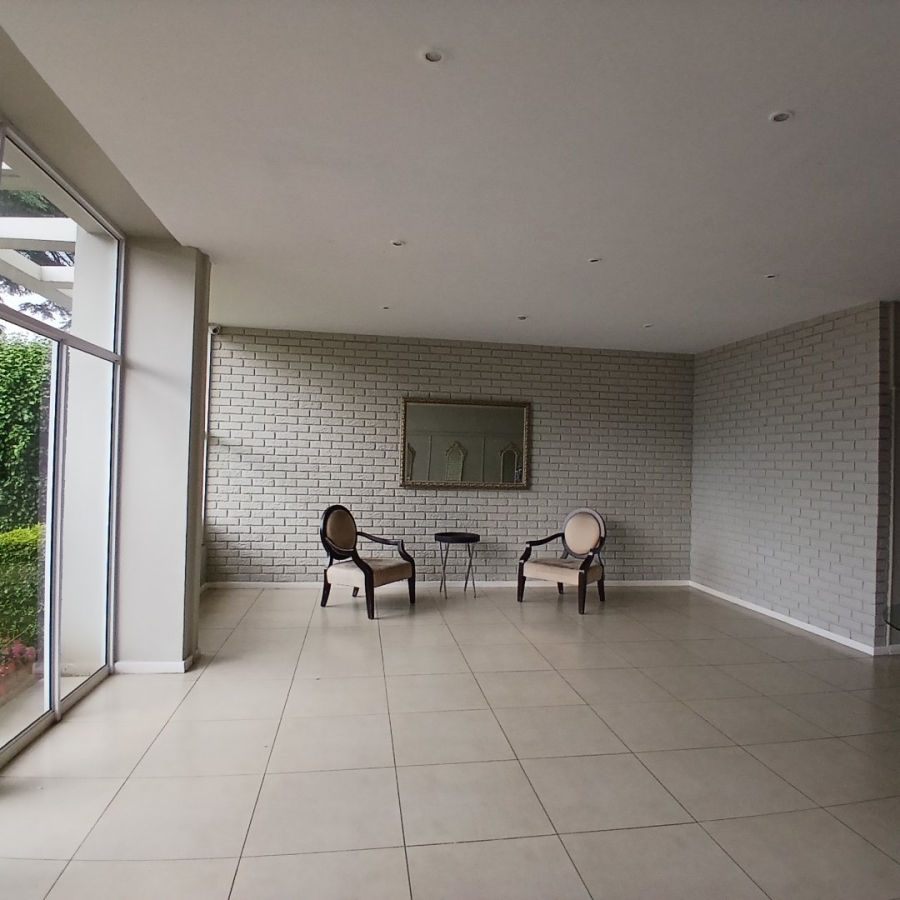 To Let 3 Bedroom Property for Rent in Birdhaven Gauteng