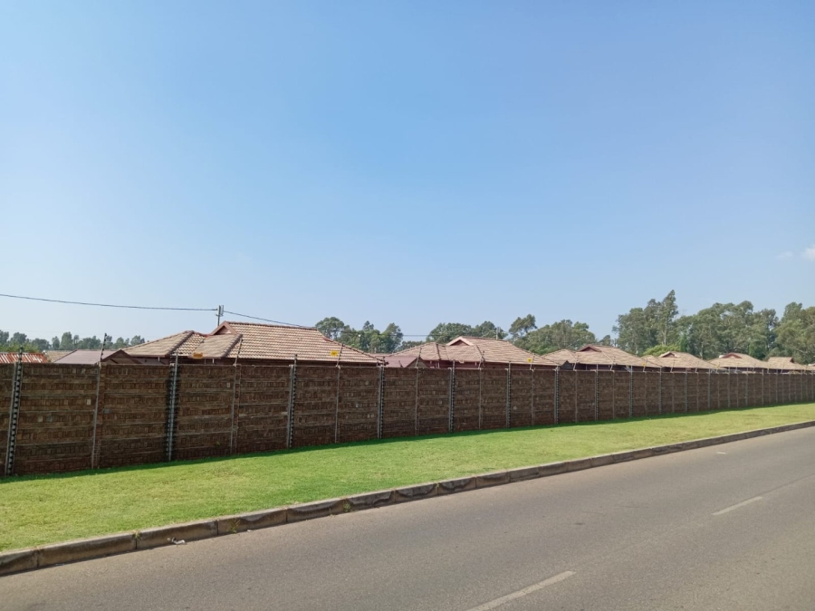 3 Bedroom Property for Sale in Clayville Industria Gauteng