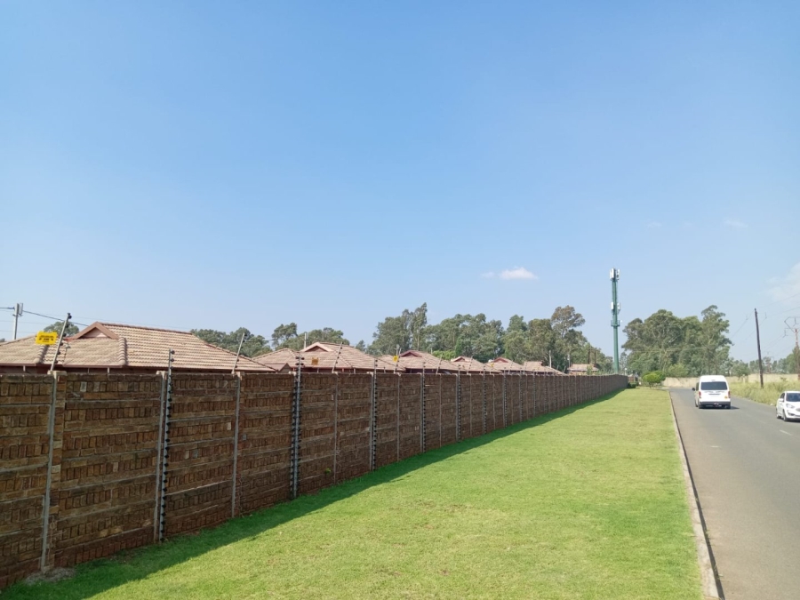 3 Bedroom Property for Sale in Clayville Industria Gauteng