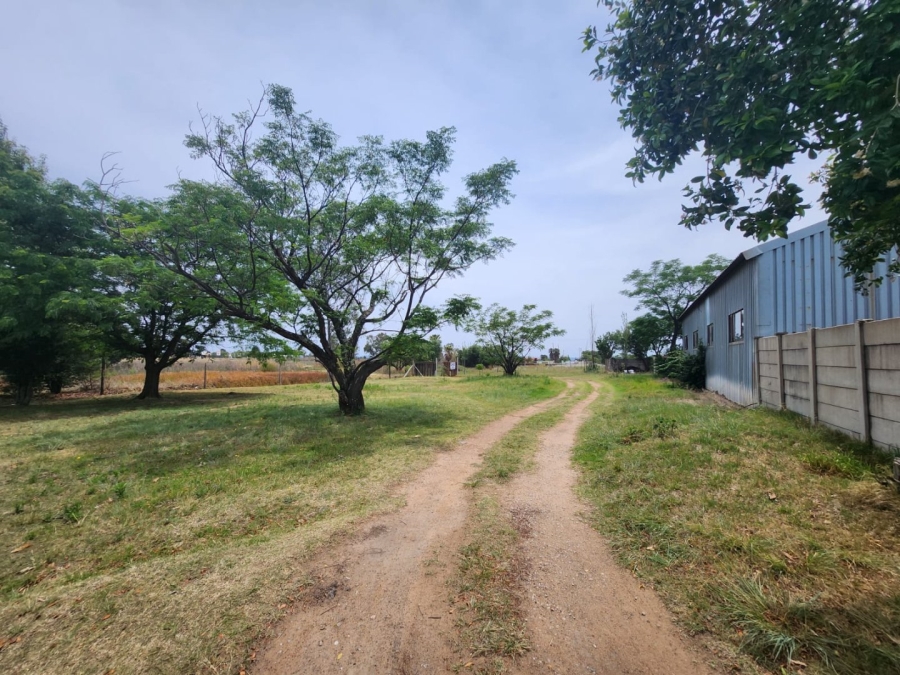 3 Bedroom Property for Sale in Timsrand A H Gauteng