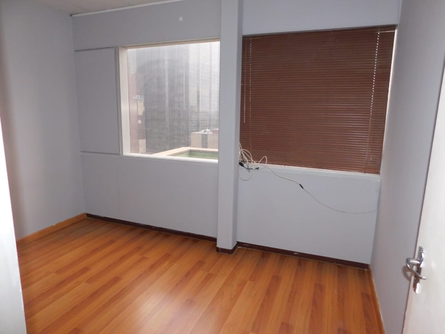 1 Bedroom Property for Sale in Johannesburg Central Gauteng