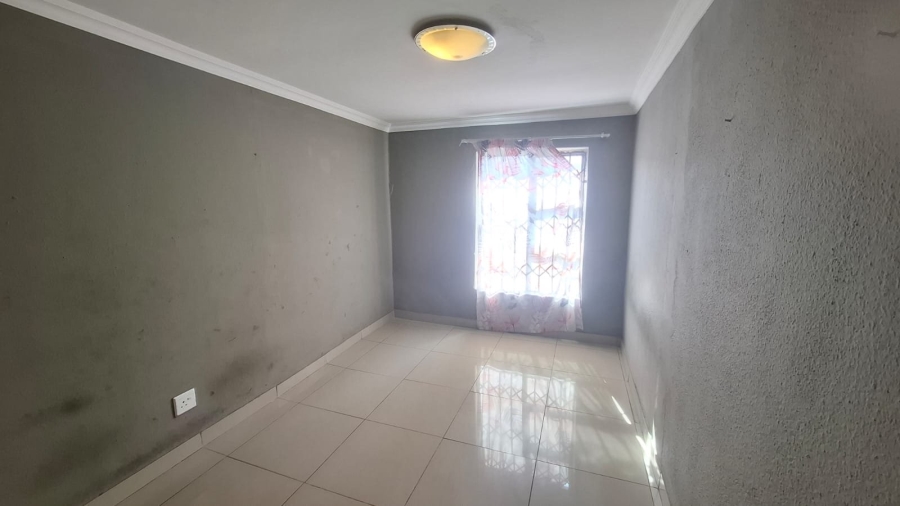 To Let 3 Bedroom Property for Rent in Karenpark Gauteng